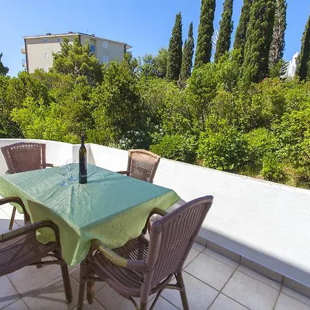 Kumpar Lägenhet Makarska