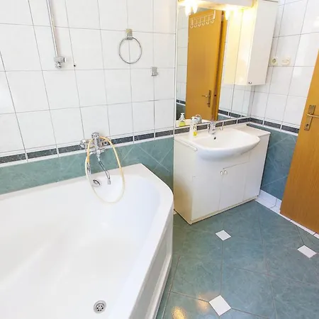 Apartament Kumpar *