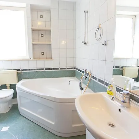 Apartament Kumpar